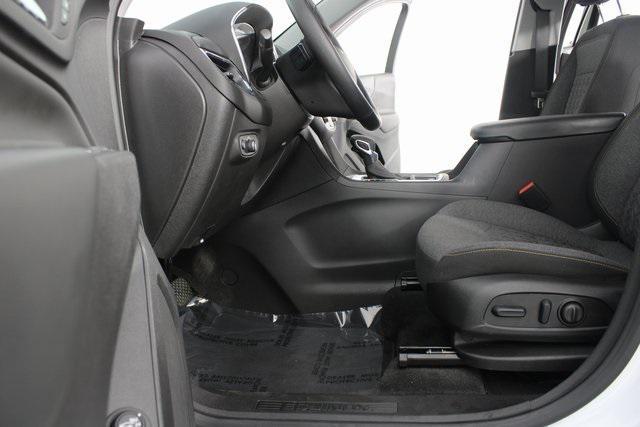 used 2024 Chevrolet Equinox car, priced at $23,996