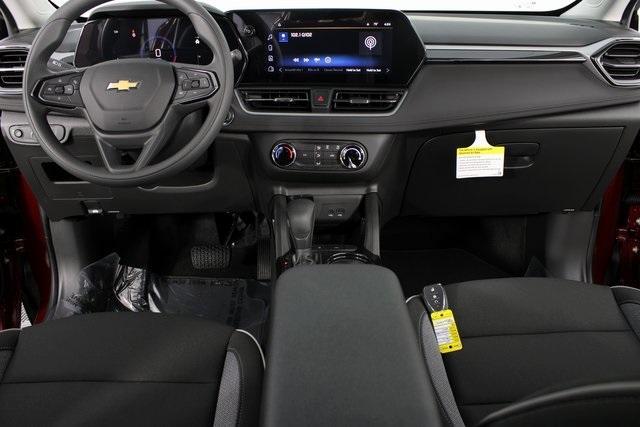 new 2025 Chevrolet TrailBlazer car, priced at $24,015