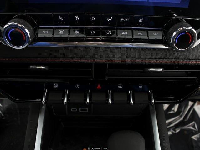 new 2025 Chevrolet Colorado car, priced at $40,395