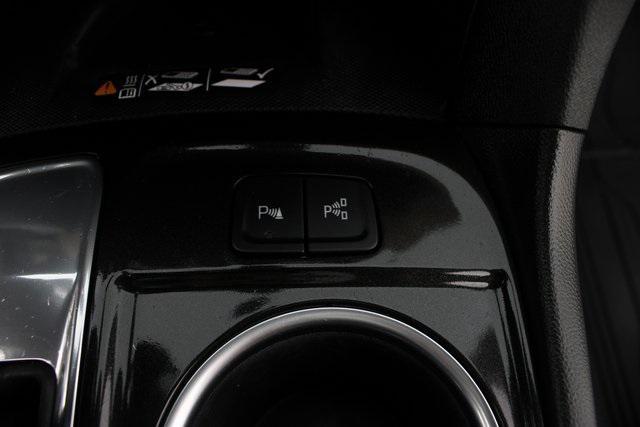 used 2022 Chevrolet Equinox car, priced at $23,996