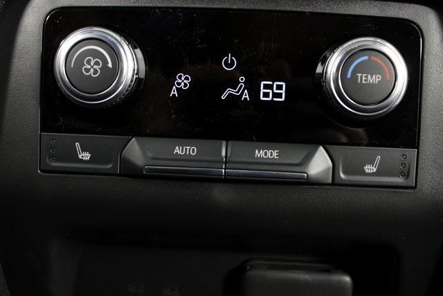 new 2025 GMC Acadia car, priced at $45,775