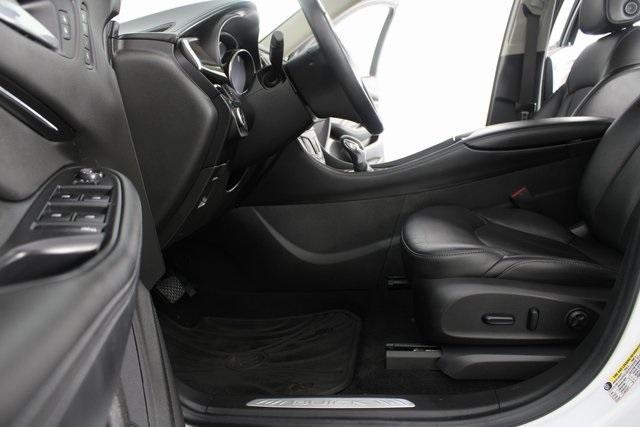 used 2020 Buick Envision car, priced at $20,996