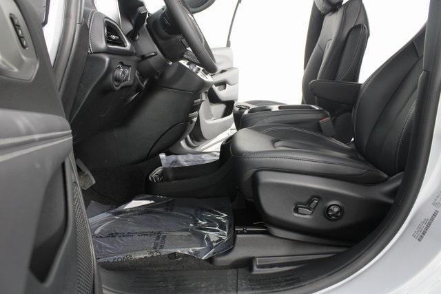 new 2026 Chrysler Pacifica car, priced at $41,155