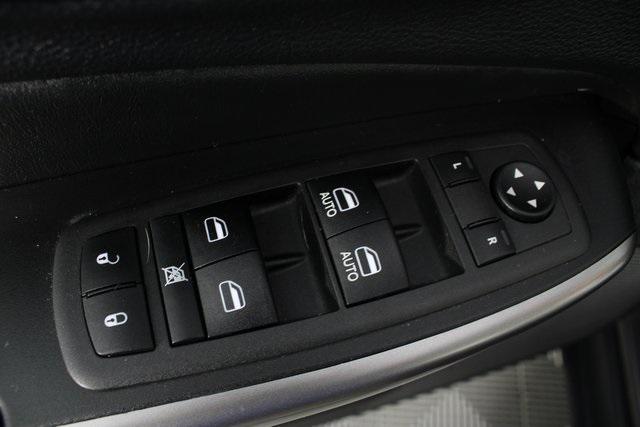 used 2022 Jeep Cherokee car, priced at $23,996