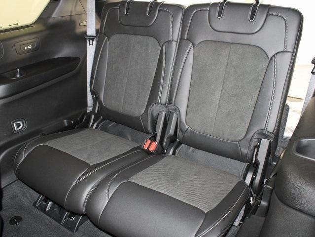 new 2025 Jeep Grand Cherokee L car, priced at $40,730
