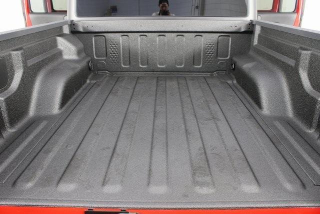 new 2025 Jeep Gladiator car, priced at $44,040