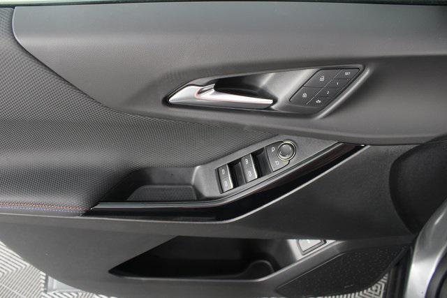 new 2026 Chevrolet Equinox car, priced at $33,105