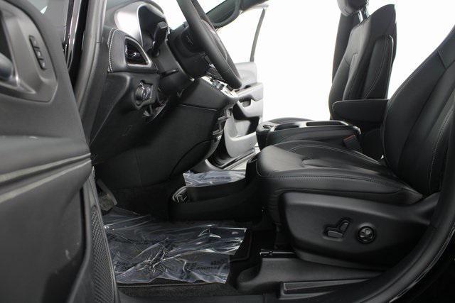 new 2026 Chrysler Pacifica car, priced at $42,860