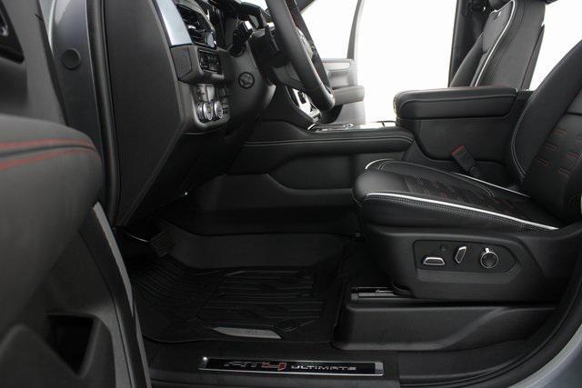 new 2025 GMC Yukon car, priced at $92,085