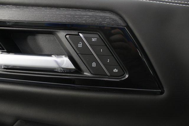 new 2025 GMC Yukon car, priced at $92,085