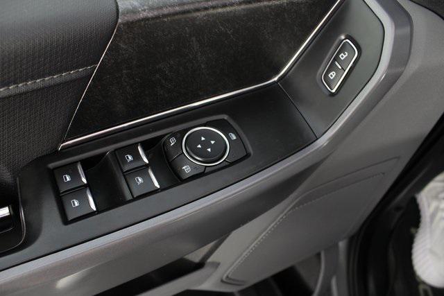 used 2022 Ford F-150 car, priced at $37,996