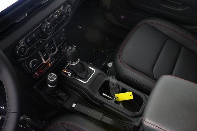 new 2025 Jeep Wrangler car, priced at $54,190