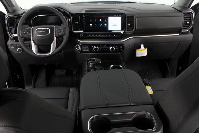 new 2025 GMC Sierra 1500 car, priced at $53,925