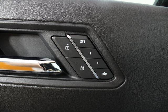 new 2025 Chevrolet Colorado car, priced at $43,815