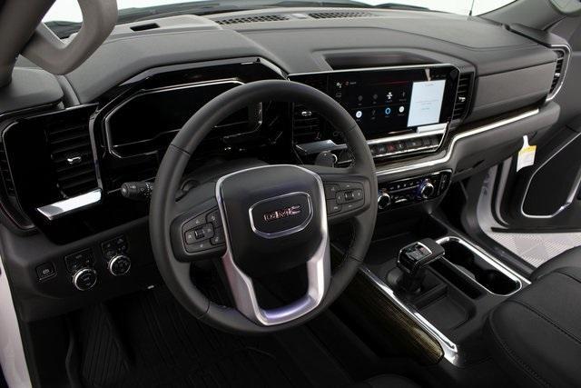 new 2025 GMC Sierra 1500 car, priced at $54,590