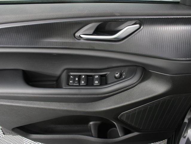 new 2025 Jeep Grand Cherokee L car, priced at $40,730
