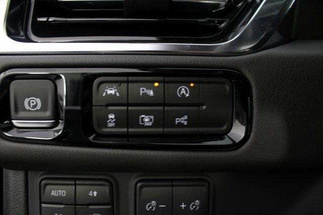new 2025 GMC Yukon car, priced at $83,595