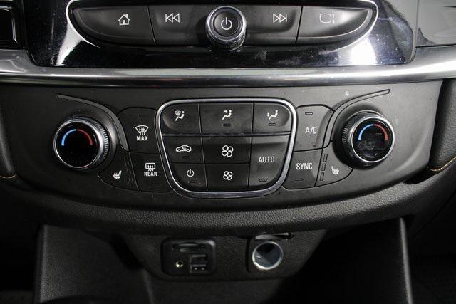 used 2021 Chevrolet Traverse car, priced at $24,496