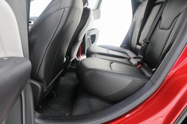 new 2025 Jeep Compass car, priced at $28,085