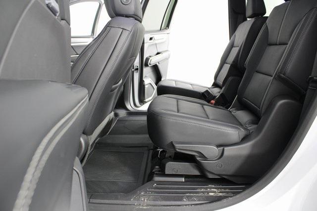 new 2025 GMC Acadia car, priced at $44,680