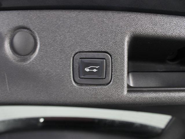 used 2023 Chevrolet Equinox car, priced at $22,996