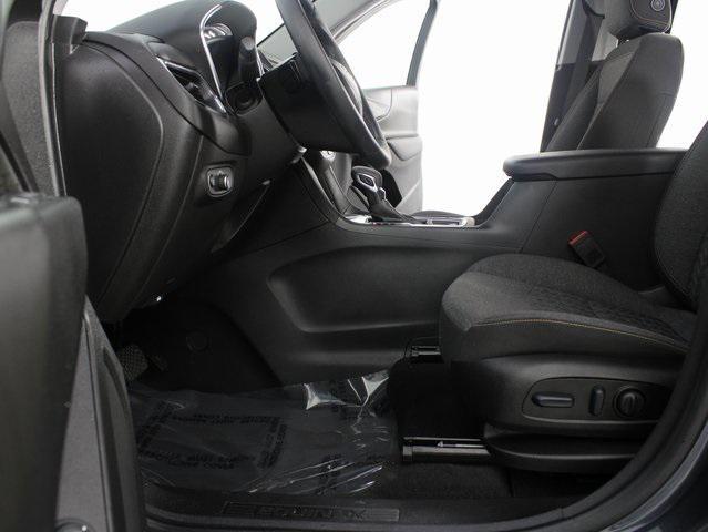 used 2023 Chevrolet Equinox car, priced at $21,996