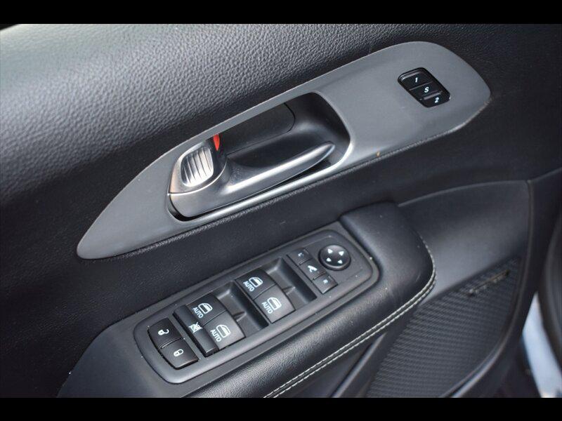 used 2020 Chrysler Pacifica Hybrid car, priced at $22,450