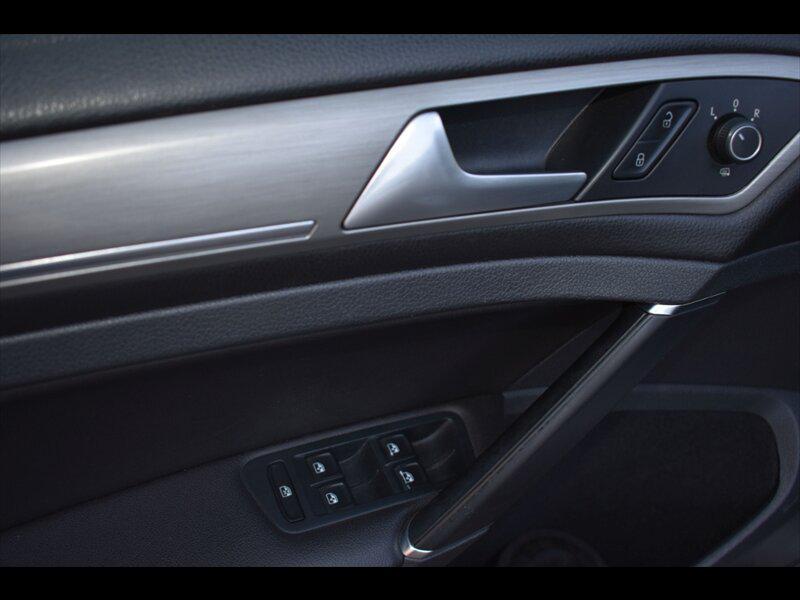 used 2016 Volkswagen Golf SportWagen car, priced at $10,950