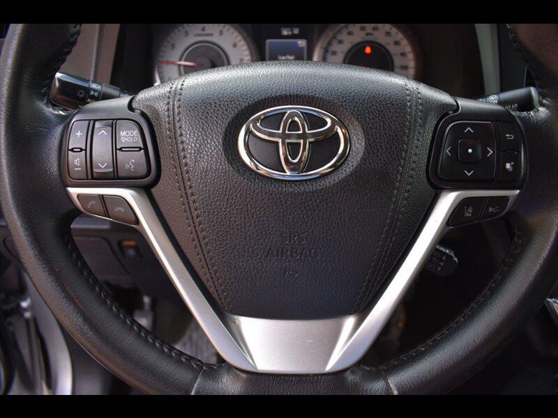 used 2018 Toyota Sienna car, priced at $20,950