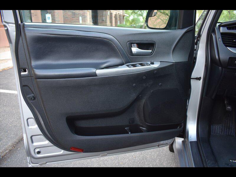 used 2018 Toyota Sienna car, priced at $20,950