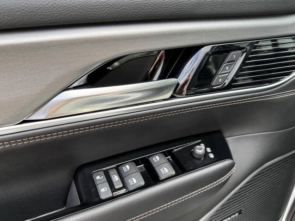 used 2024 Jeep Wagoneer car, priced at $44,985