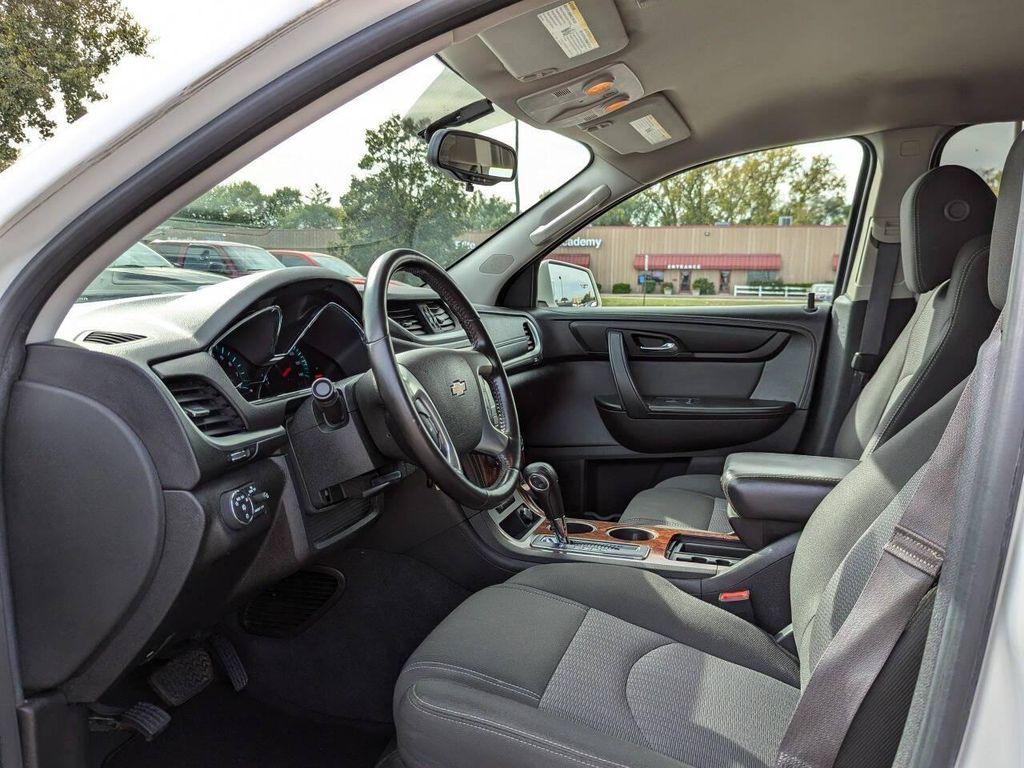 used 2013 Chevrolet Traverse car, priced at $5,972