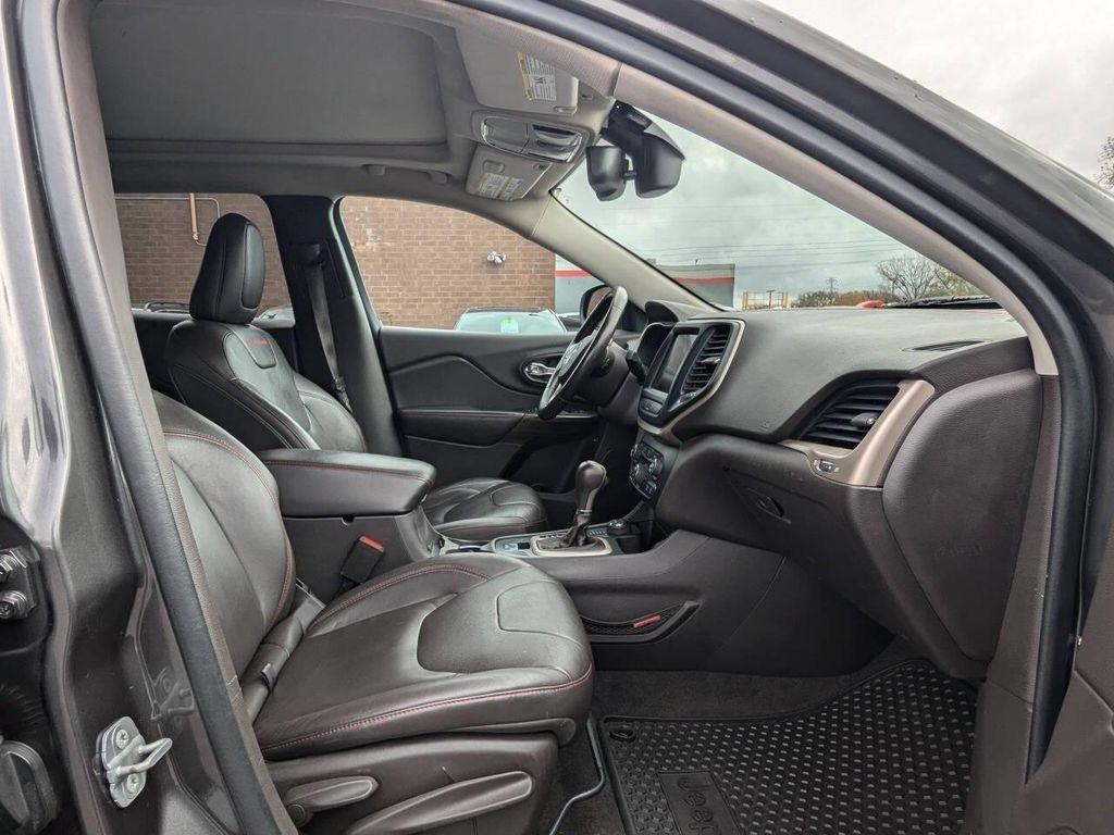 used 2014 Jeep Cherokee car, priced at $14,997