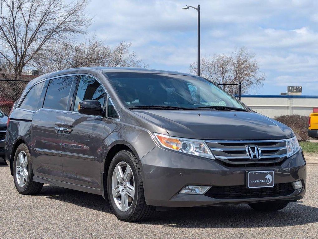 used 2011 Honda Odyssey car, priced at $8,995