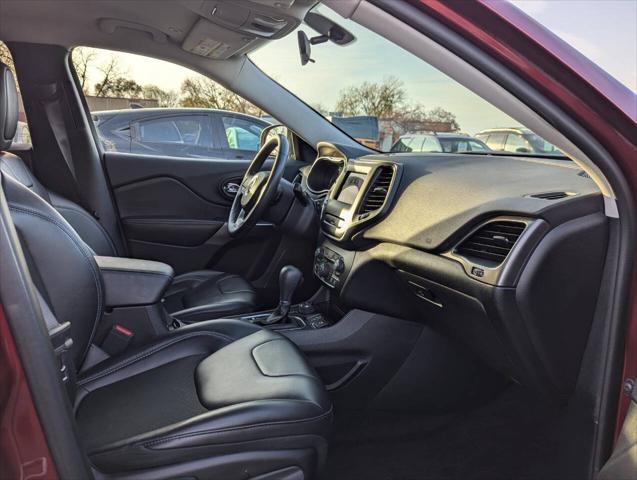 used 2019 Jeep Cherokee car, priced at $15,974