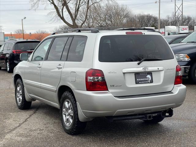 used 2005 Toyota Highlander car, priced at $7,492