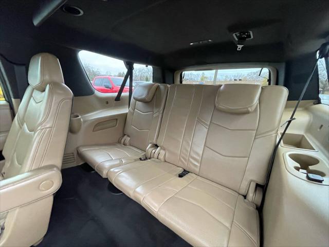 used 2020 Cadillac Escalade ESV car, priced at $34,972