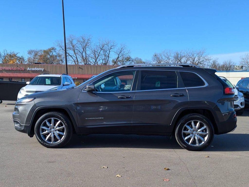 used 2018 Jeep Cherokee car, priced at $16,492