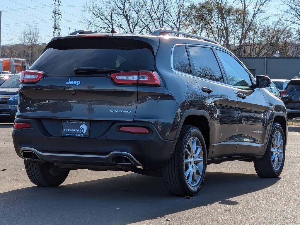 used 2018 Jeep Cherokee car, priced at $16,492