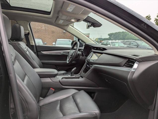 used 2017 Cadillac XT5 car, priced at $18,495