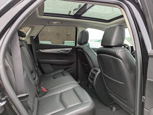 used 2017 Cadillac XT5 car, priced at $18,495