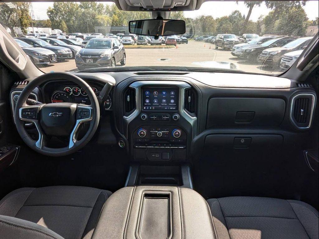 used 2022 Chevrolet Silverado 1500 car, priced at $34,975