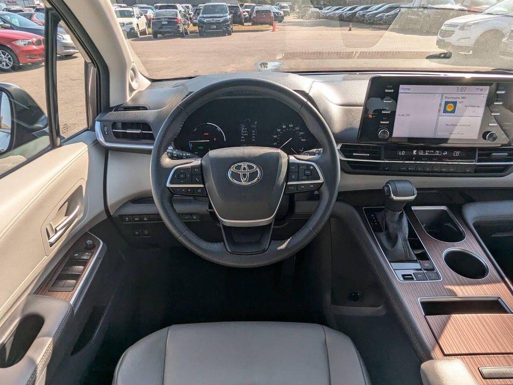 used 2022 Toyota Sienna car, priced at $34,972