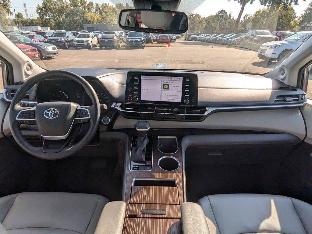 used 2022 Toyota Sienna car, priced at $34,972