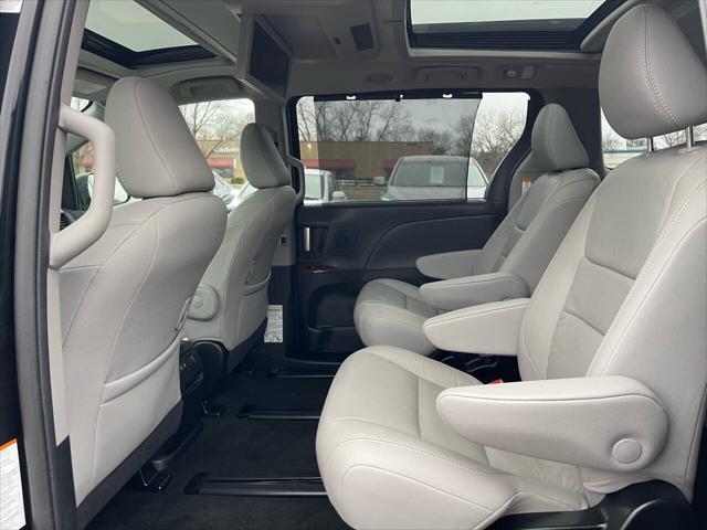 used 2018 Toyota Sienna car, priced at $23,972