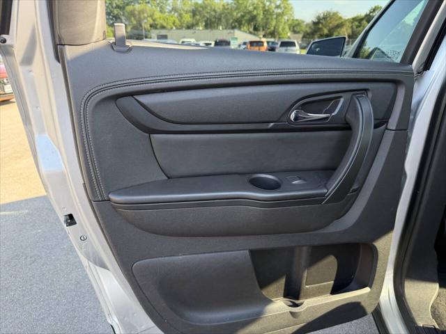 used 2014 Chevrolet Traverse car, priced at $9,985