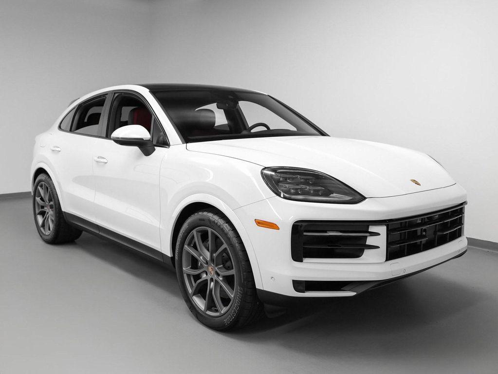 new 2025 Porsche Cayenne car, priced at $117,095