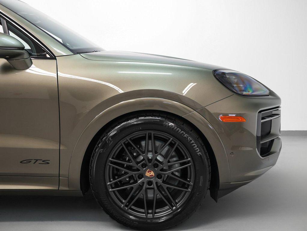 new 2026 Porsche Cayenne car, priced at $173,900