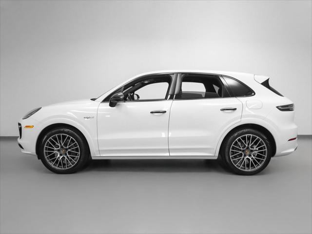 used 2020 Porsche Cayenne E-Hybrid car, priced at $53,868