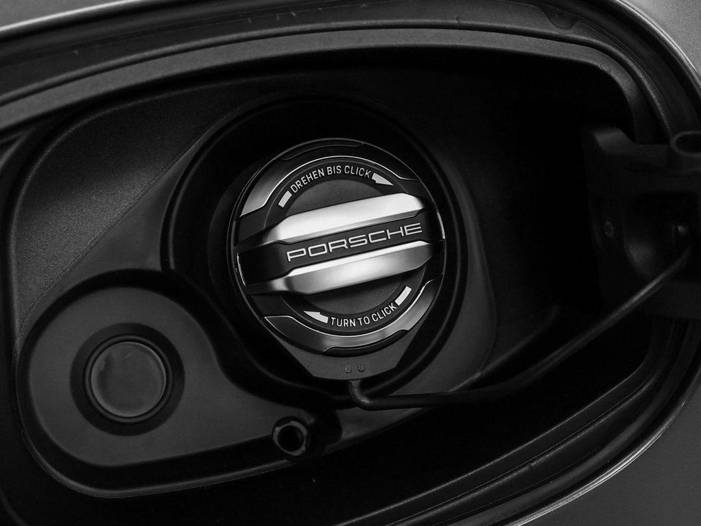 new 2025 Porsche Cayenne car, priced at $104,365